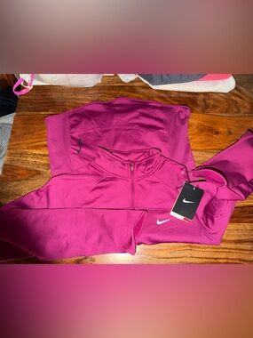 Nike Women's Berry Magenta Half-Zip Pullover